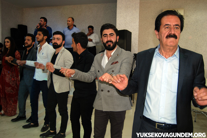 Atila Ailesinin mutlu günü 82