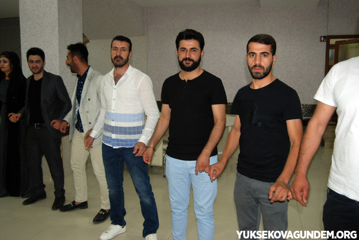 Atila Ailesinin mutlu günü 89