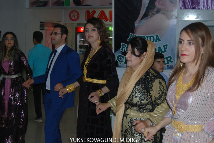 Yüksekova Hafta içi Düğünleri 120