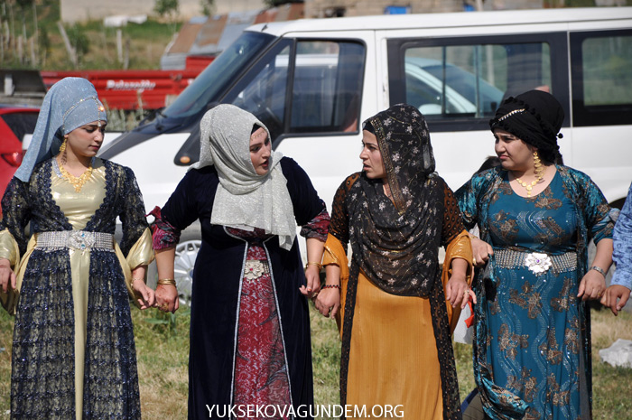 Yüksekova Hafta içi Düğünleri 135