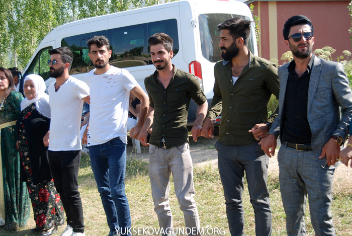 Yüksekova Hafta içi Düğünleri 14
