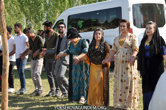 Yüksekova Hafta içi Düğünleri 146