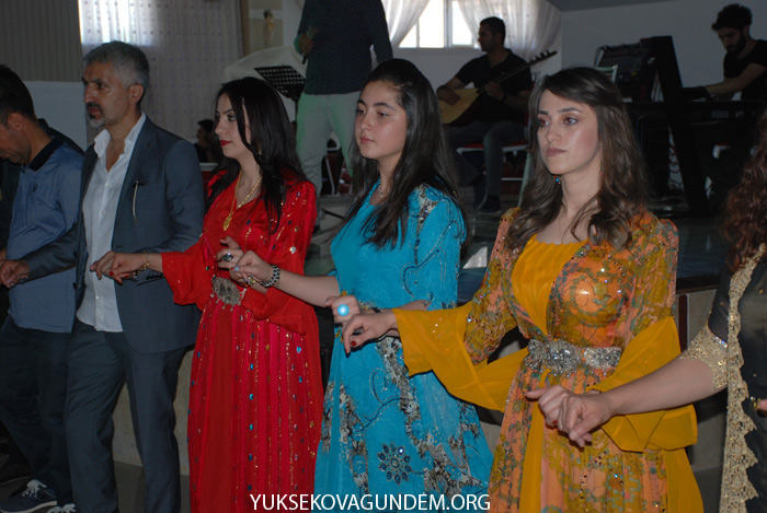 Yüksekova Hafta içi Düğünleri 38