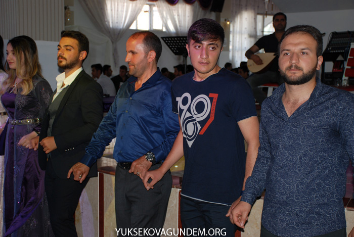 Yüksekova Hafta içi Düğünleri 40