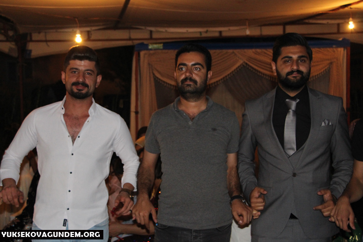 Kayacı ailesinin mutlu günü 102