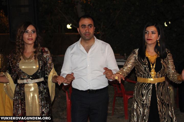 Kayacı ailesinin mutlu günü 104