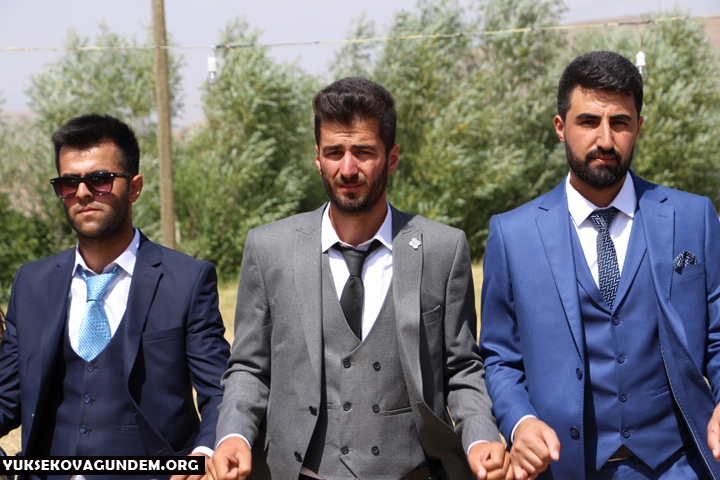 Kayacı ailesinin mutlu günü 143