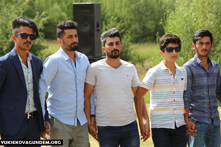 Kayacı ailesinin mutlu günü 157