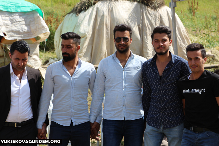 Kayacı ailesinin mutlu günü 162