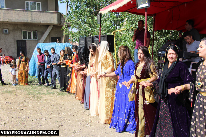 Kayacı ailesinin mutlu günü 40