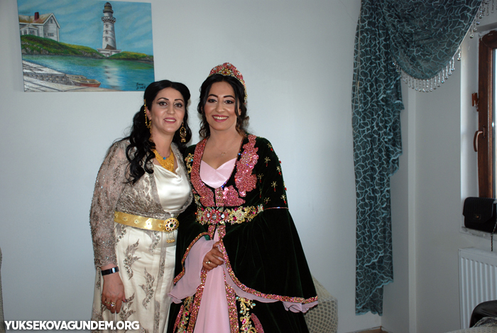 Karay Ailesinin mutlu günü 110