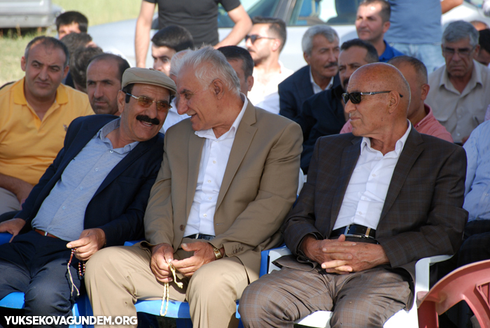 Karay Ailesinin mutlu günü 119