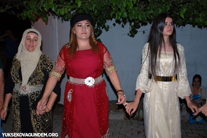 Karay Ailesinin mutlu günü 173