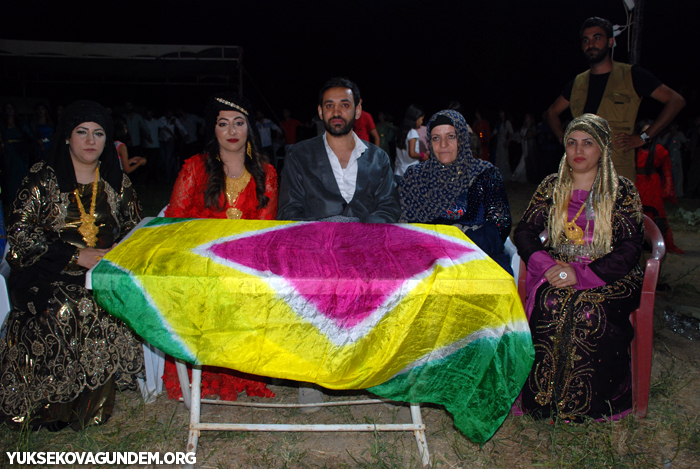 Karay Ailesinin mutlu günü 203