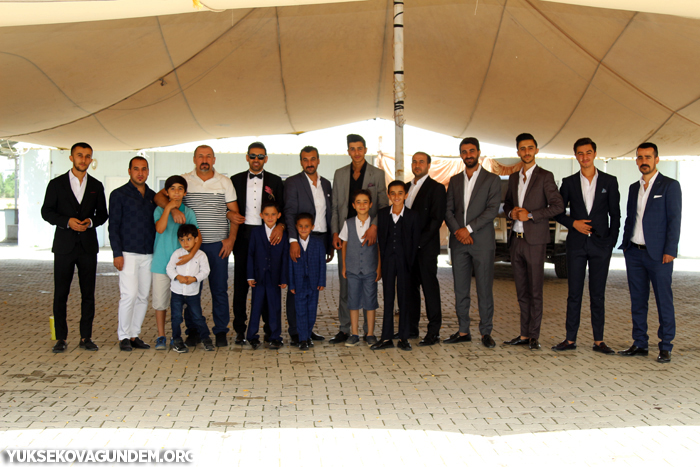 Karay Ailesinin mutlu günü 212