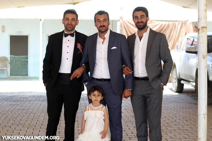 Karay Ailesinin mutlu günü 214