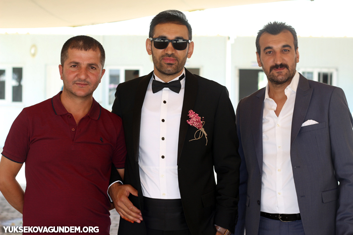 Karay Ailesinin mutlu günü 216