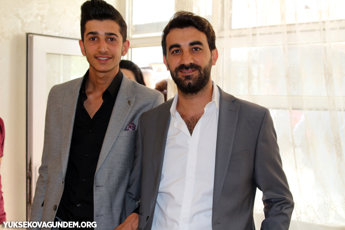 Karay Ailesinin mutlu günü 231