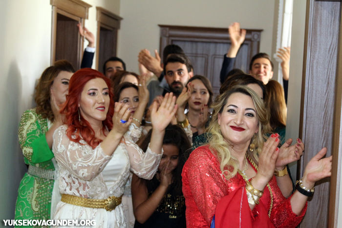 Karay Ailesinin mutlu günü 239