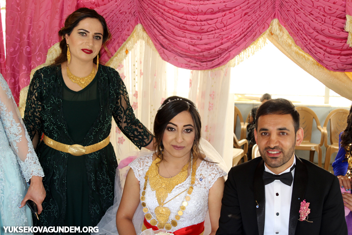 Karay Ailesinin mutlu günü 252