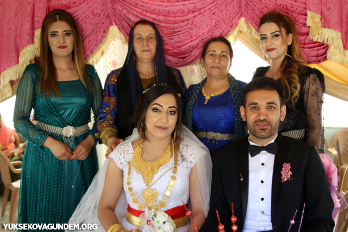 Karay Ailesinin mutlu günü 260