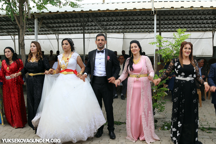 Karay Ailesinin mutlu günü 280