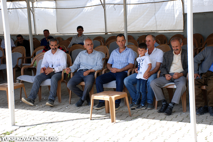 Karay Ailesinin mutlu günü 36