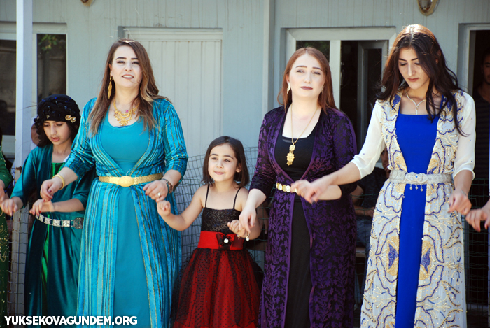 Karay Ailesinin mutlu günü 59