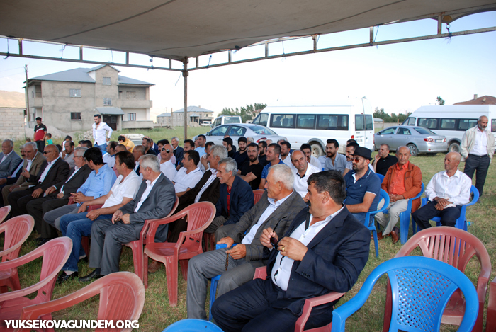 Karay Ailesinin mutlu günü 65