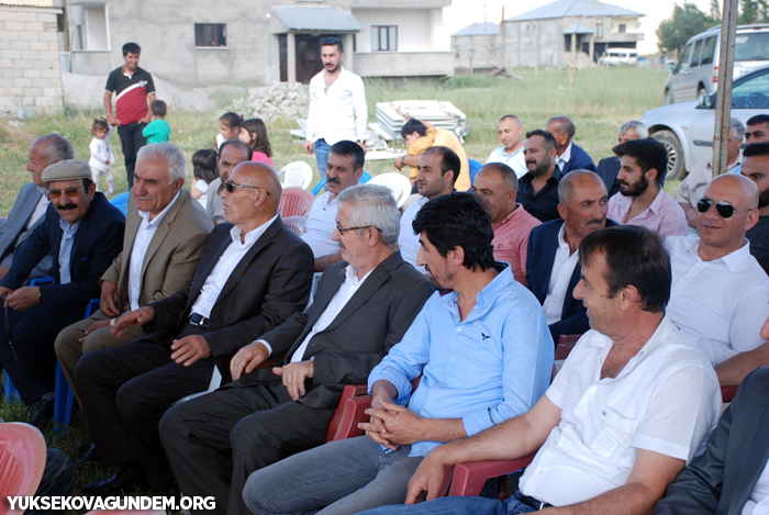 Karay Ailesinin mutlu günü 66