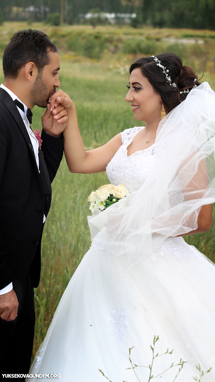 Karay Ailesinin mutlu günü 8