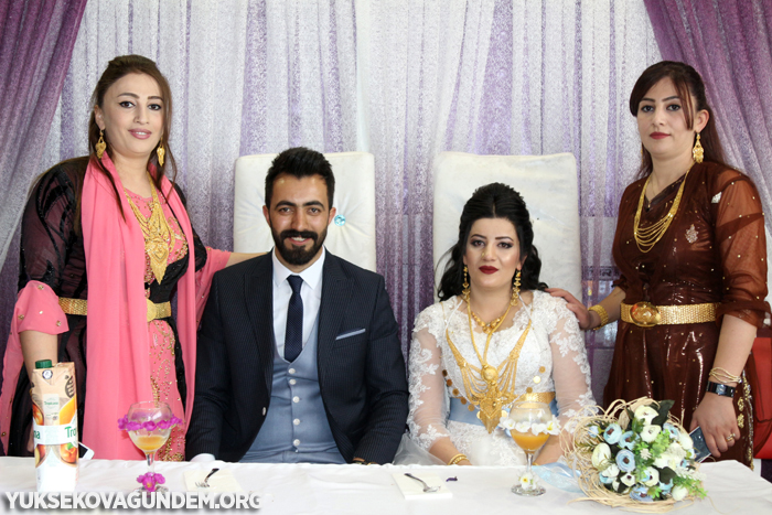 Tekin Ailesinin mutlu günü 100