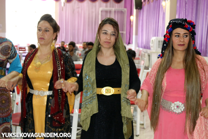 Tekin Ailesinin mutlu günü 144