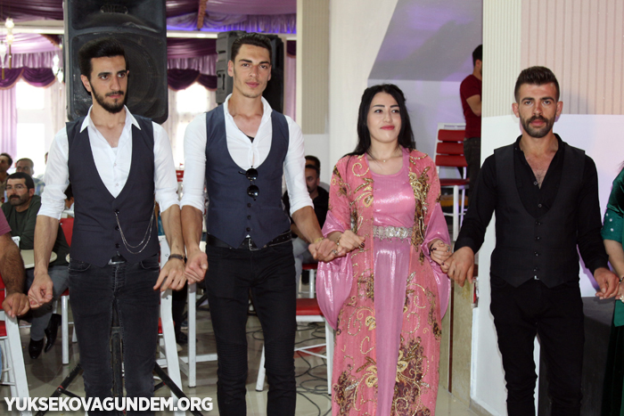 Tekin Ailesinin mutlu günü 152