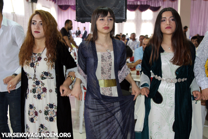 Tekin Ailesinin mutlu günü 153