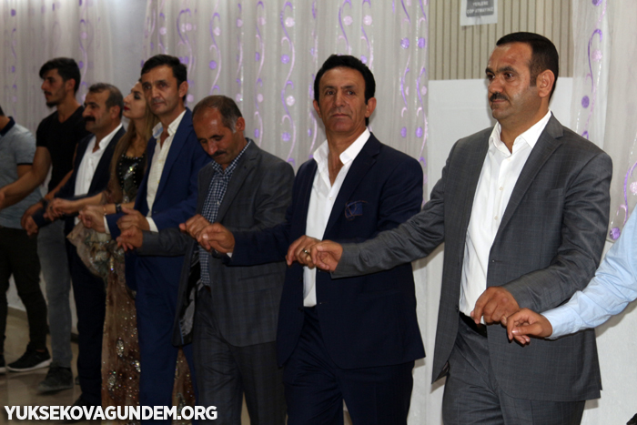 Tekin Ailesinin mutlu günü 160