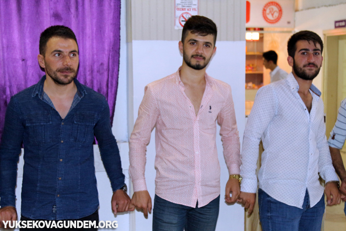 Tekin Ailesinin mutlu günü 182