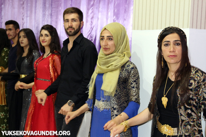 Tekin Ailesinin mutlu günü 198