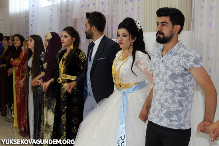 Tekin Ailesinin mutlu günü 211