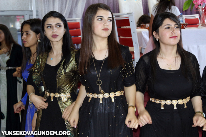 Tekin Ailesinin mutlu günü 221