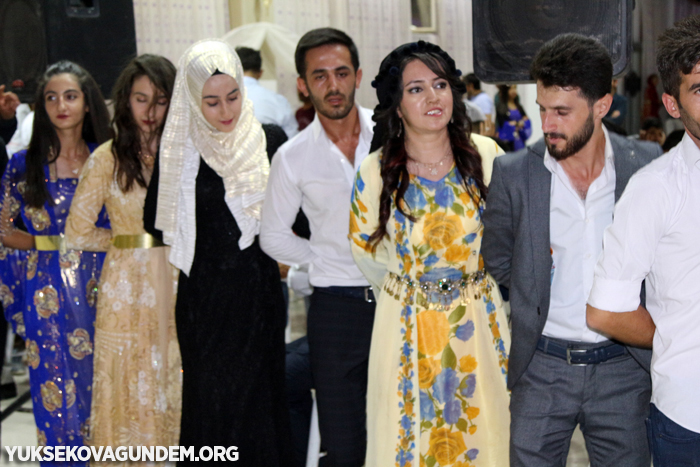 Tekin Ailesinin mutlu günü 255