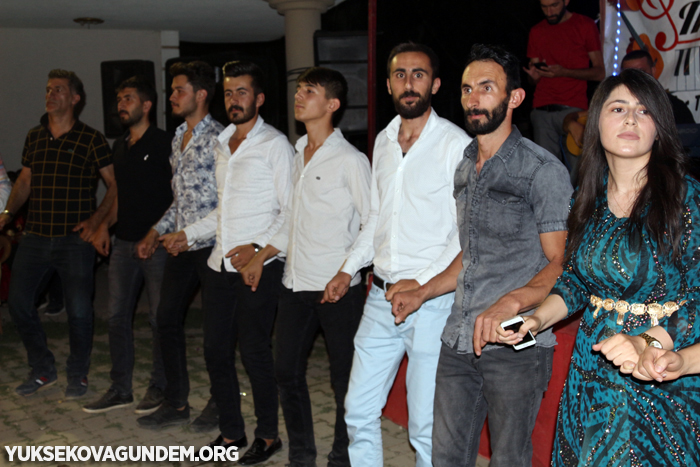 Tekin Ailesinin mutlu günü 65