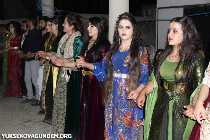 Tekin Ailesinin mutlu günü 70