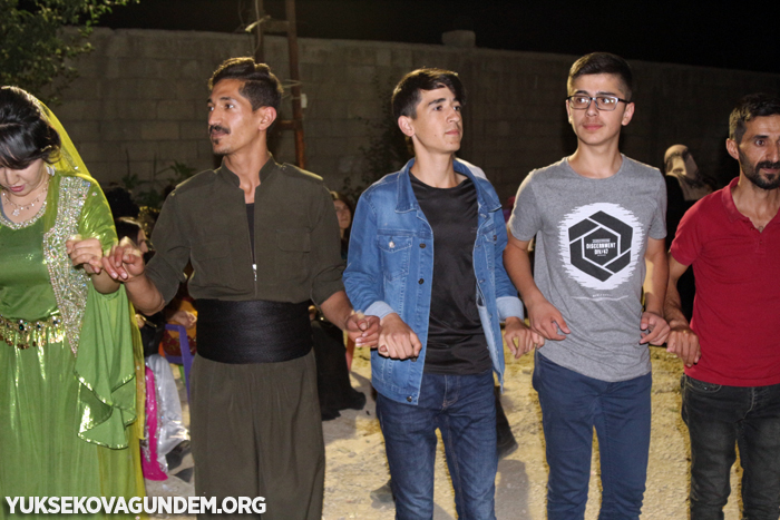 Tekin Ailesinin mutlu günü 85