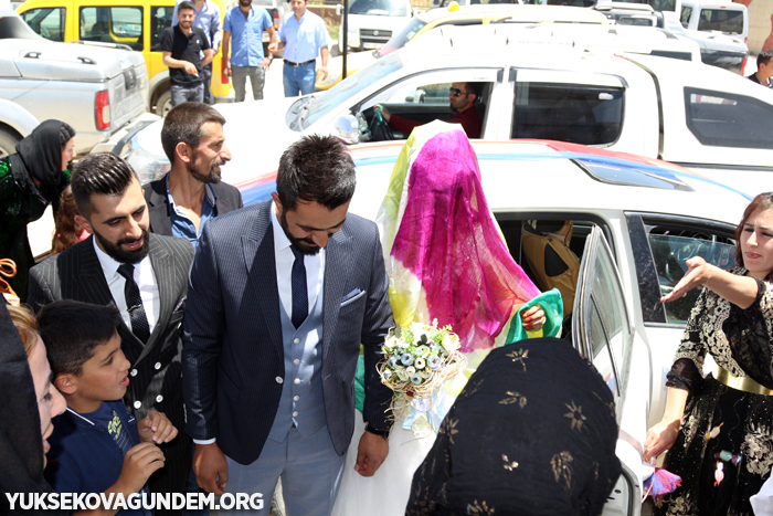 Tekin Ailesinin mutlu günü 94