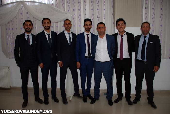 Geylani Ailesinin mutlu günü 100