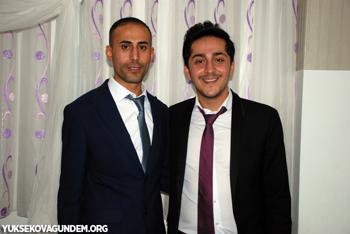 Geylani Ailesinin mutlu günü 101