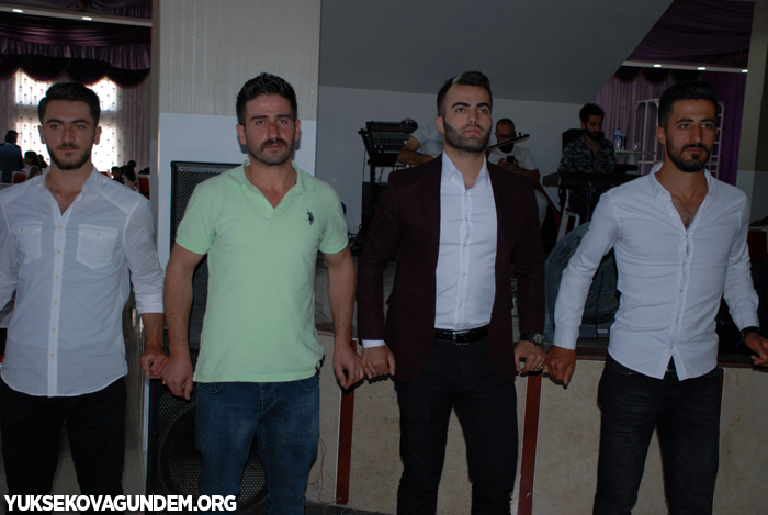 Geylani Ailesinin mutlu günü 109