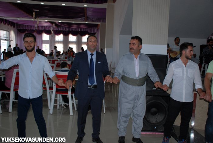 Geylani Ailesinin mutlu günü 110