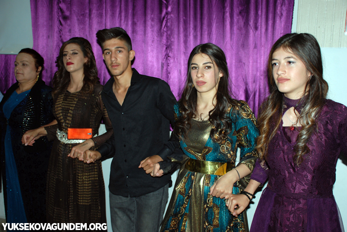 Geylani Ailesinin mutlu günü 129